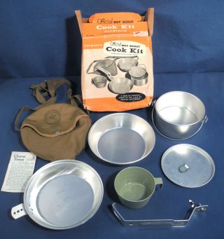 Vintage Official Boy Scout Cook Kit Complete With Carry Case,  Box,  Directions
