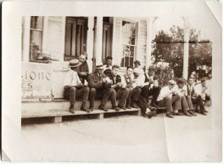 1920s Vintage Photo Men Eating Ice Cream On Pa Store Porch W Firestone Tire Sign