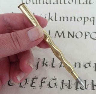 Vintage Twisted Indented Trench Art Style Brass Ink Dip Pen Calligraphy Writing
