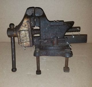 VINTAGE RED ARROW 3  BENCH VISE SWIVEL ANVIL VICE No.  31 MADE IN USA 2