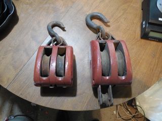 Set Of (2) Functional Antique Wood Oak Block & Tackle Double Barn Pulleys