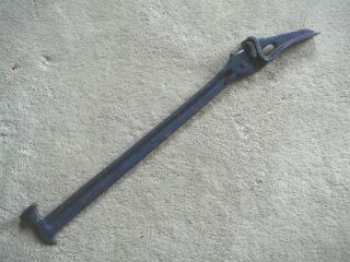 ECLIPSE ANTIQUE CAST IRON BARBED WIRE FENCE STRETCHER REPAIR TOOL - NARROW HEAD 6