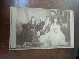 Civil War Cdv Of Grieving Mother,  Daughters With Guitar And Dog / No Imprint