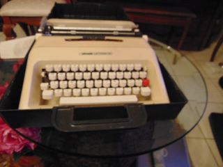 Olivetti Lettera 35 Typewriter In Case For Repair Or Parts