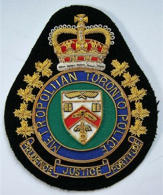 Rare Older Metropolitan Toronto Canada Police Bullion Threaded Patch