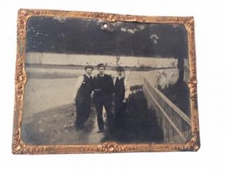 Antique Tintype Photo 1800s 1/4 Plate 3 Men Outdoors By White Fence