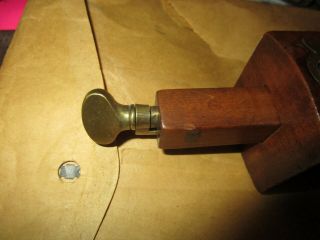 Antique Vintage 19th C Wood & Brass Scribe Marking Gauge 3