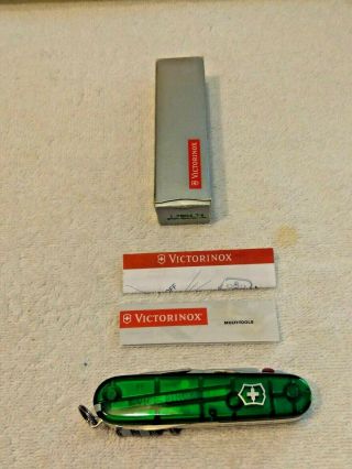 Vintage Victorinox Green Spartan 1.  7804.  T4 Pocket Knife With Lite In The Box