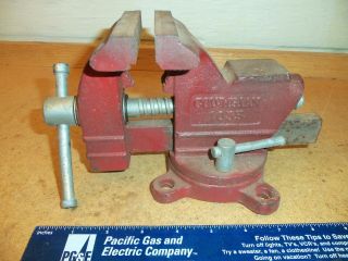 Vintage Columbian 1035 Swivel Vise 3 1/2 " Jaw/anvil & Pipe Jaw ( (see L