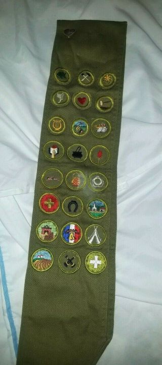 Vintage 40s Boys Scout America (bsa) Merit Badge (24) Sash,  Be Prepared Pin
