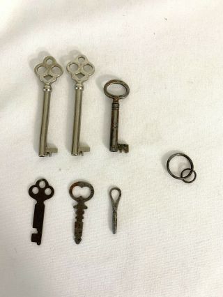 Vintage Keys - 2 - Taylor Skeleton 1 - Unmarked Skeleton 1 - Nat 