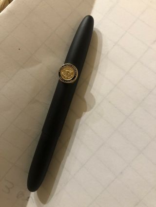 Fisher Space Pen 400b / Black Matte With Us House Of Representatives Gold Button