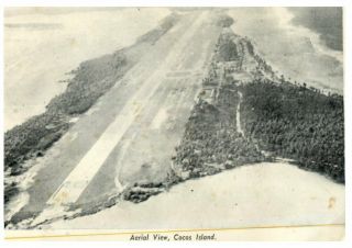 (ed 64) Australia - Cocos Island (with Stamp) Landing At Airport,  1965