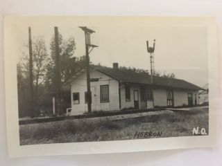 Hebron North Dakota Np Rr Station Railroad Depot B&w Real Photo Postcard Rppc