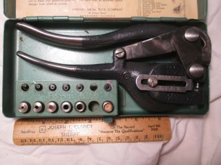 Vtg 1949 Whitney Tool Co.  Punch No.  5 Jr Set In Metal Box Sheet Tin Rockford Il