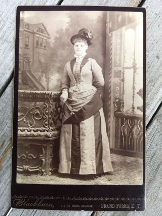 1900’s Young Lady Fancy Dress Hat Cabinet Card Photo Grand Forks North Dakota 2