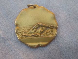 Vintage 1/10 10 Gold Filled 1946 F.  L.  S.  C Swimming Club Gold Medal