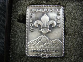 1967 WORLD JAMBOREE IDAHO PIN / BADGE BSA BOY SCOUTS OF AMERICA PEWTER LOOK 2