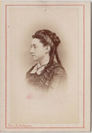 Russia Cdv - St.  Petersburg,  Head Of A Young Woman