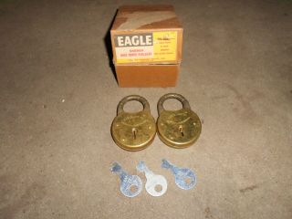 2 Vintage Brass Eagle Lock Co.  Hose House Padlock 04096h With Keys & Box,  Work