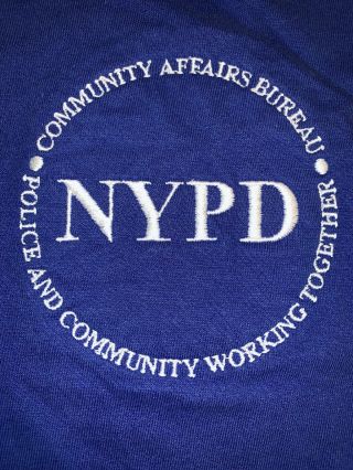 Nypd York City Police Department Nyc T - Shirt Sz L Community Affairs Bureau