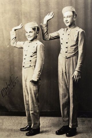 Vtg 1920’s Flapper Bell Hop School Boys Photograph Dance Modell Studio Jazz Age