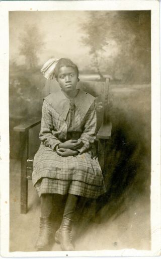 Antique Rppc - Well Dressed Young Black Girl Sitting For A Photo