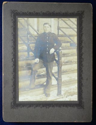Cabinet Card Photo Of Unnamed Span Am Era U.  S.  Soldier