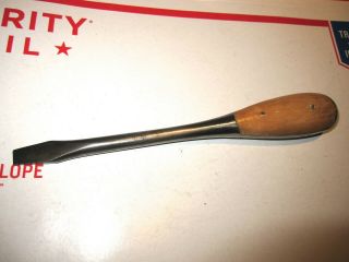 Vintage Perfect Handle Style Screwdriver 8 "