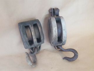 Set Of (2) Vintage Antique Block And Tackle Pulleys Wood And Metal
