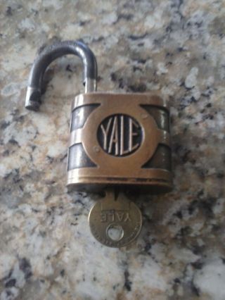 Vintage Yale 840 Pin Tumbler Padlock W/key 13b215 Good