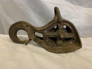Vintage/ Antique Cast Iron Barn Pulley - No.  X553l - Patent 1918
