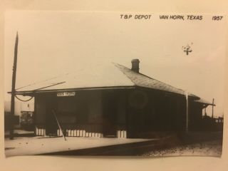 Van Horn Texas Texas T&p Rr Station Railroad Depot B&w Real Photo Postcard Rppc