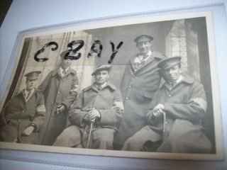 World War One Group Photo Of Soldiers Back From The Front Wounded 100