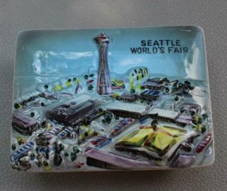 Vintage 1962 Seattle World 