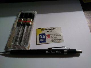 Pentel 0.  5mm And 3 Tubes Of 2h Refill Lead