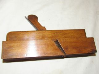 Antique wooden moulding plane old woodworking tool ' I.  Simons ' old tool 2