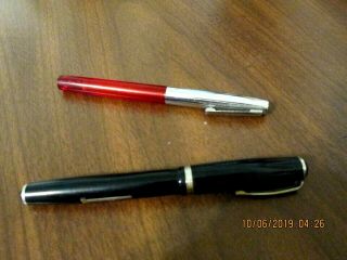 Set 2 Vintage Fountain Pens 5 " Long 1 Black 1 Red Sheaffer