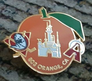 Orange County Local 803 Carpenters Union Lapel Pin Vintage Disneyland A 