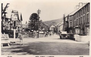 Llanberis - High Street,  Old Car,  Hotel,  Cafe - Real Photo By Frith