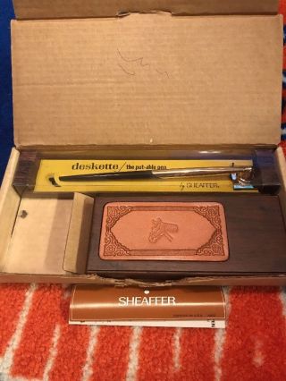 Sheaffer Walnut And Leather Single Pen Set Kit,  Horse,