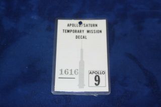 Nasa Apollo 9 " Apollo/saturn Temporary Mission Decal " 1616 Nasa Issued Badge