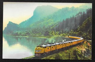 Vintage Union Pacific Railroad Streamliner City Of Portland Linen Postcard
