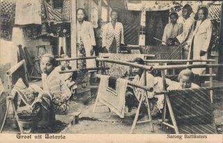 Indonesia Ned Indie Groet Uit Batavia Sarong Battiksters 03.  25