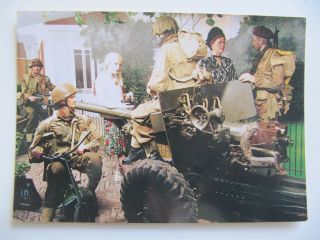 Airborne Museum Hartenstein,  Oosterbeek - Postcard (battle Of Arnhem)