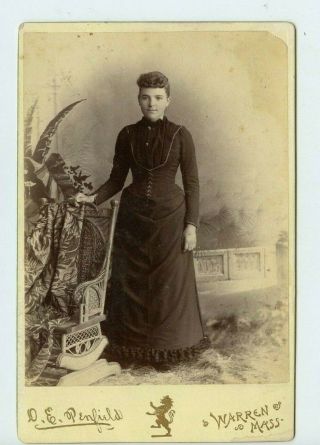 Vintage Cabinet Card Young Lady In Mourning Costume Fashion Penfield Photo Mass.