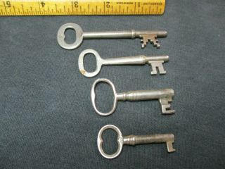 4 Vintage Keys/hollow & Solid Barrel/yale,  F/skeleton,  Clock,  Padlock,  Door Keys