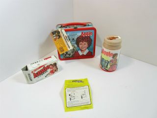 Vintage 1981 Annie Aladdin Metal Lunch Box W/ Thermos & Cracker Box W/ Tag