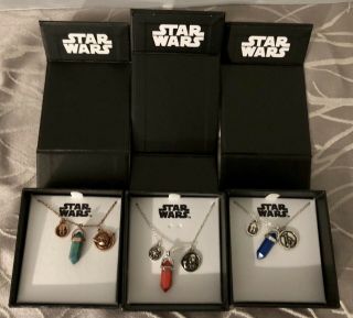 Set Of 3 Star Wars Celebration 2019 Kyber Crystal Necklaces Red,  Green,  Blue