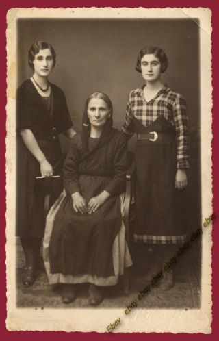 39018 Greece 1930s.  Three Women,  Mother & Daughters.  Large Photo.